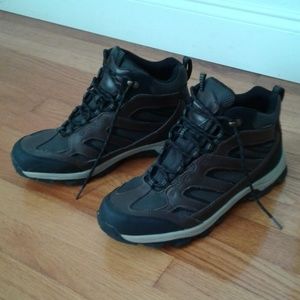 Eddie Bauer leather ankle high hiking boots